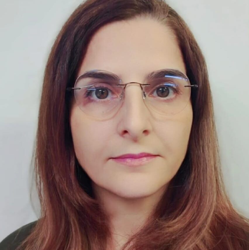 No momento, você está visualizando Alba Lemos
